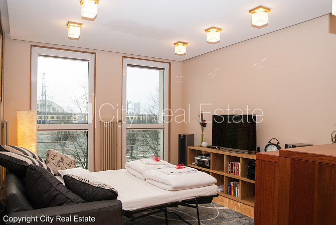 Balkons, studio tipa, virtuve apvienota ar istabu, centrālā apkure, plastikāta stikla pakešu Rīga - foto 6