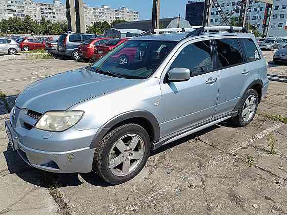 Mitsubishi Outlander Comfort Facelift ATM 2.4 118kW Tallina