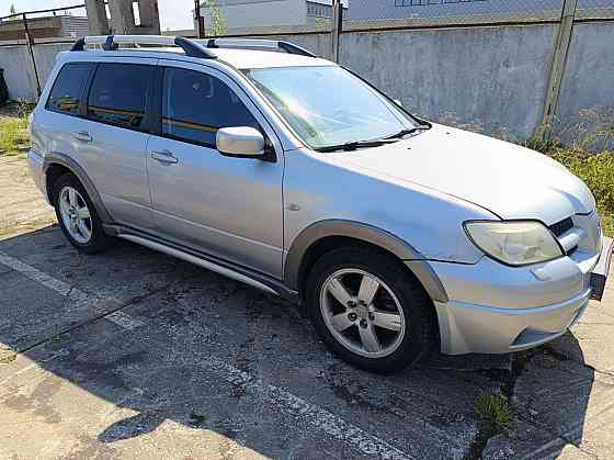 Mitsubishi Outlander Comfort Facelift ATM 2.4 118kW Tallina