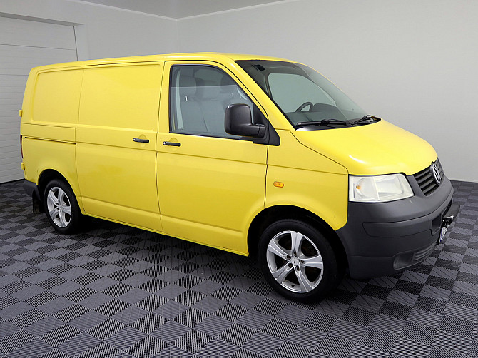 Volkswagen Transporter Comfortline 1.9 TDI 63kW Таллин - изображение 1