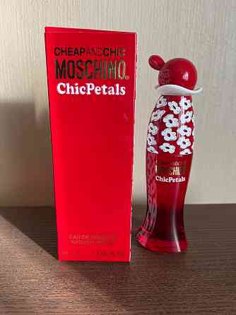 Cheap And Chic Moschino Rīga