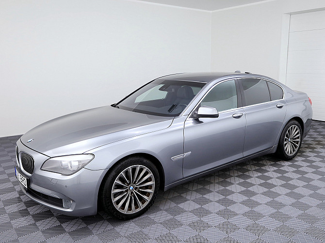 BMW 750 Executive 4.4 300kW Tallina - foto 2