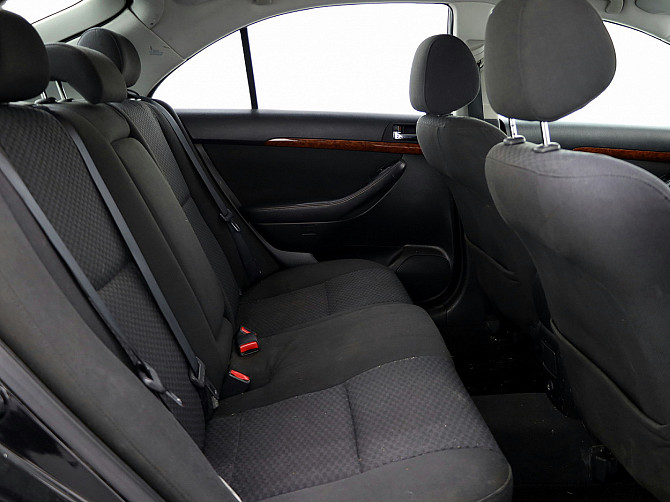 Toyota Avensis Linea Sol 1.8 95kW Таллин - изображение 7