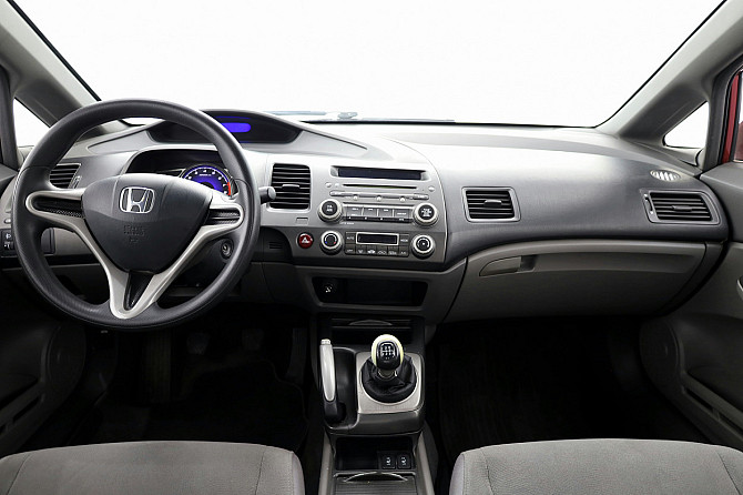 Honda Civic Elegance 1.8 103kW Tallina - foto 5