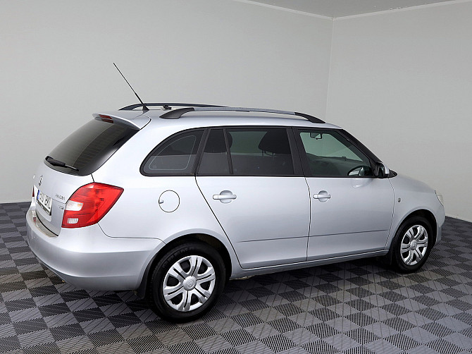 Skoda Fabia Comfortline Facelift 1.2 63kW Таллин - изображение 3