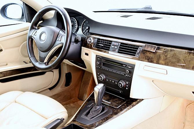 BMW 320 Coupe Sportpakett ATM 2.0 125kW Таллин - изображение 5