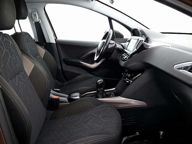 Peugeot 2008 Elegance 1.2 60kW Таллин - изображение 6