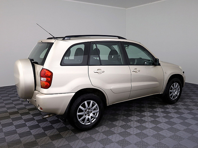 Toyota RAV4 Facelift A-C 2.0 110kW Tallina - foto 3