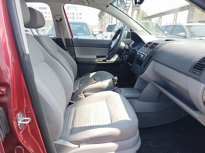 Volkswagen Polo Comfortline Facelift 1.4 55kW Tallina - foto 6