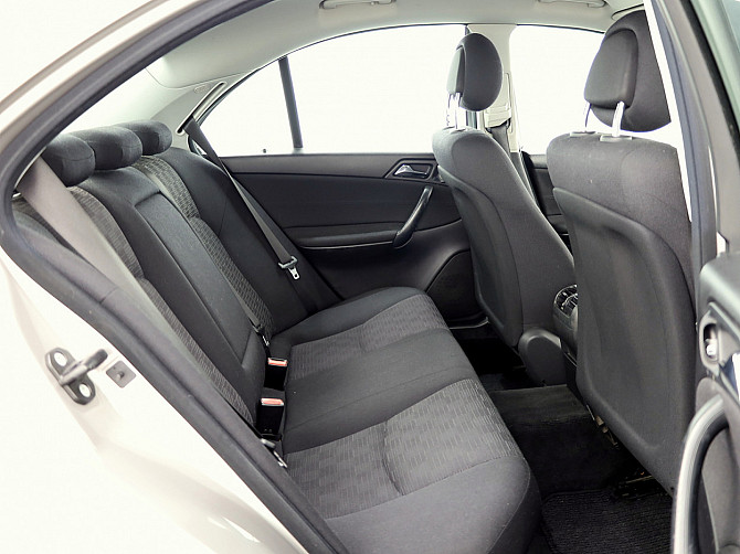 Mercedes-Benz C 180 Elegance Facelift ATM 1.8 105kW Tallina - foto 7