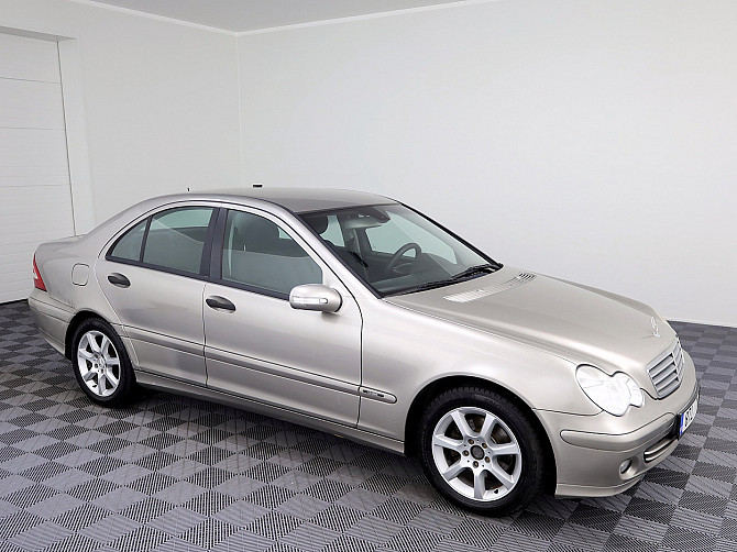 Mercedes-Benz C 180 Elegance Facelift ATM 1.8 105kW Tallina - foto 1