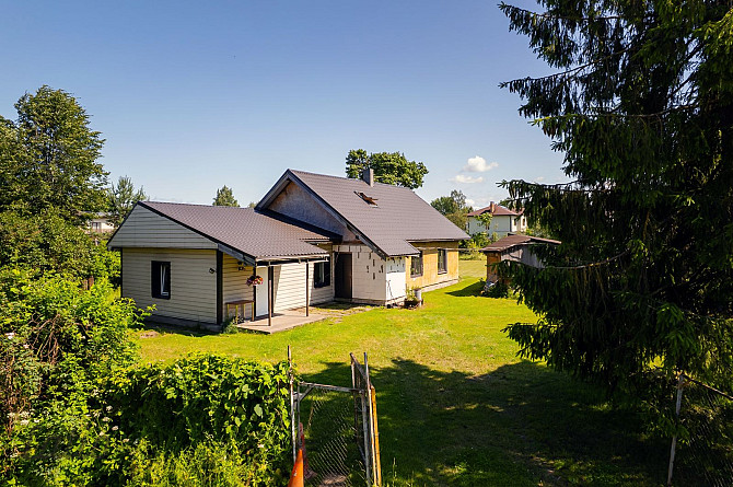 Izdevīgs piedāvājums pie pašas Rīgas robežas  māja + zeme! Cena 165 000 €  137 000 € ! Ķekavas pagasts - foto 1