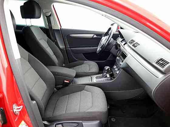 Volkswagen Passat Comfortline ATM 1.4 TSI 110kW Таллин