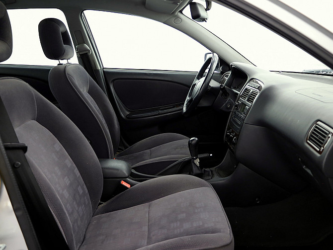 Toyota Avensis Linea Sol Facelift 1.8 95kW Tallina - foto 6