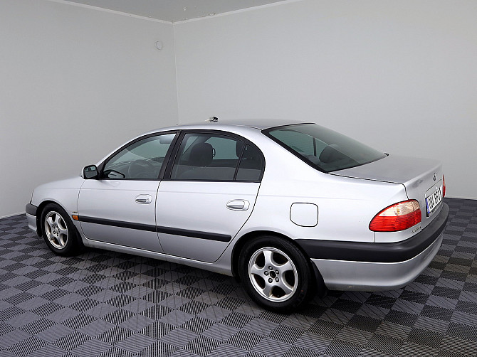 Toyota Avensis Linea Sol Facelift 1.8 95kW Tallina - foto 4