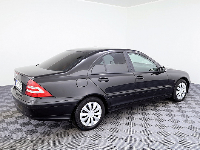 Mercedes-Benz C 200 Elegance Facelift ATM 1.8 Kompressor 120kW Tallina - foto 3