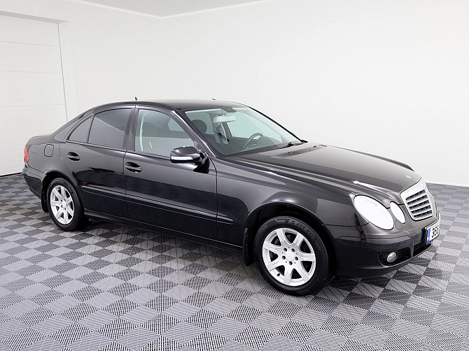 Mercedes-Benz E 200 Elegance Facelift ATM 1.8 Kompressor 135kW Tallina - foto 1