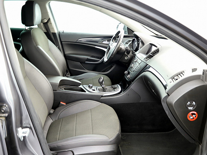 Opel Insignia Cosmo Sports Tourer 2.0 CDTi 96kW Tallina - foto 6