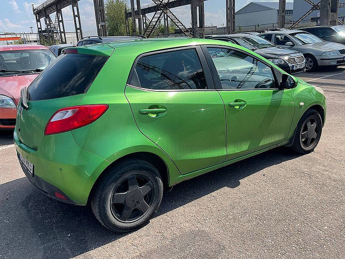 Mazda 2 Elegance 1.3 63kW Таллин - изображение 3