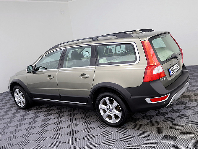 Volvo XC70 Summum Facelift ATM 2.4 D5 151kW Таллин - изображение 4