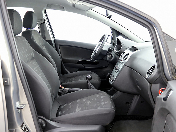 Opel Corsa Facelift 1.2 63kW Таллин - изображение 6