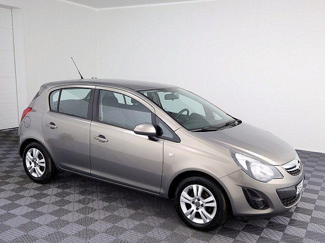 Opel Corsa Facelift 1.2 63kW Таллин - изображение 1