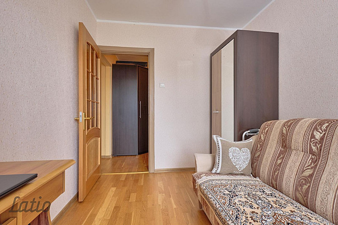 Pārdod mājīgu 1,5 istabu dzīvokli Iļģuciemā. 
Dzīvokļa plānojuma apraksts:- izolētas Rīga - foto 5