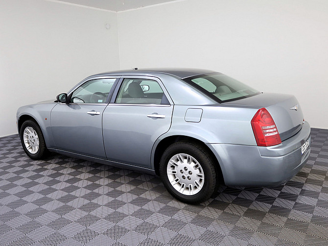 Chrysler 300 C Comfort 2.7 142kW Таллин - изображение 4