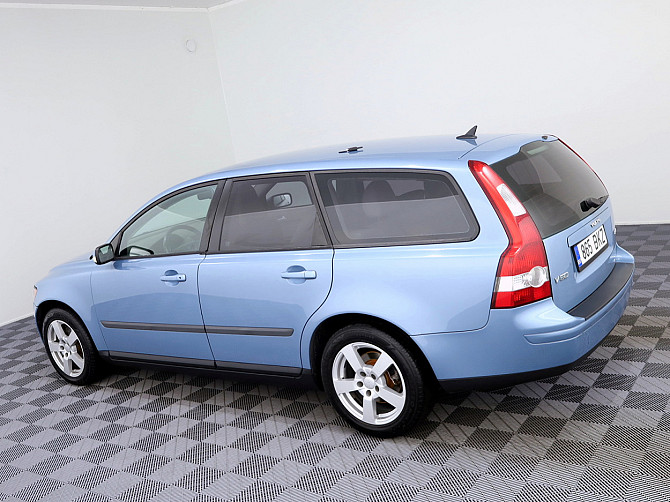 Volvo V50 Momentum 2.0 D4 100kW Таллин - изображение 4