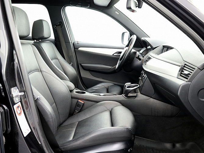 BMW X1 xDrive Sportpakett ATM 2.0 xD 150kW Таллин - изображение 6