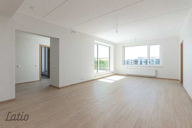 Pārdošanā funkcionāls un kvalitatīvi izbūvēts 3 istabu dzīvoklis modernā dzīvojamā Rīga - foto 4