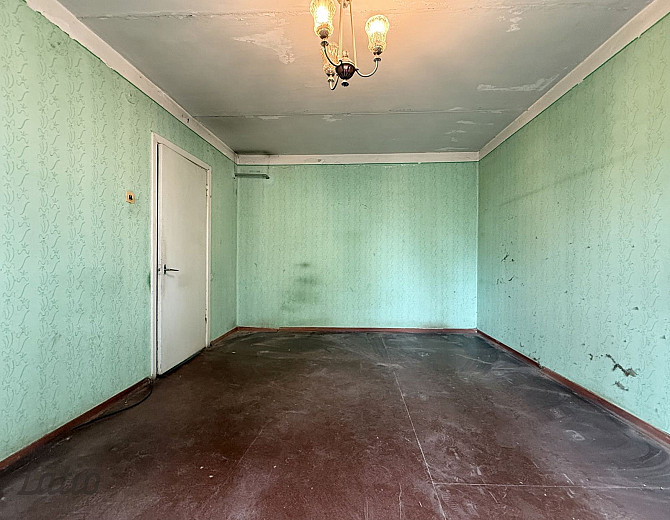 Piedāvājumā divistabu dzīvoklis Ķengaragā, piecstāvu ēkas augšējā stāvā. Dzīvoklim ir Rīga - foto 4