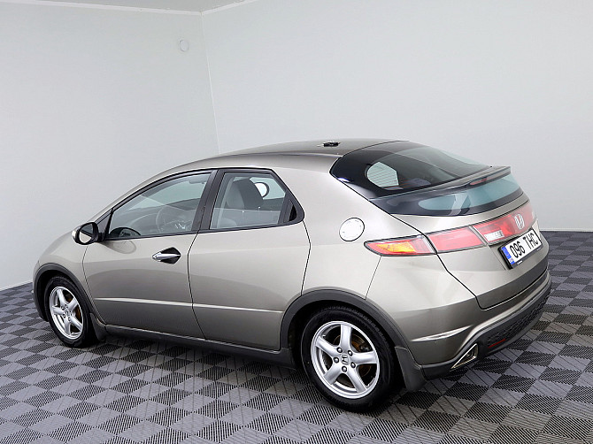 Honda Civic Elegance ATM 1.8 103kW Tallina - foto 4