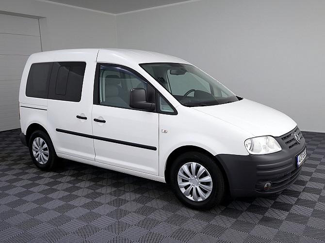 Volkswagen Caddy Kombi Life 2.0 80kW Tallina - foto 1