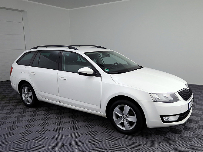 Skoda Octavia Comfortline Facelift ATM 1.6 TDI 77kW Tallina - foto 1