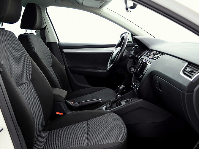 Skoda Octavia Comfortline Facelift ATM 1.6 TDI 77kW Tallina - foto 6