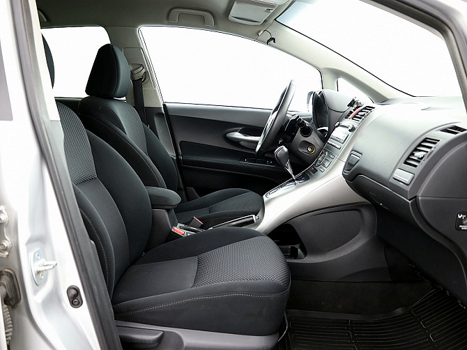 Toyota Auris Linea Sol Facelift ATM 1.6 97kW Tallina - foto 6
