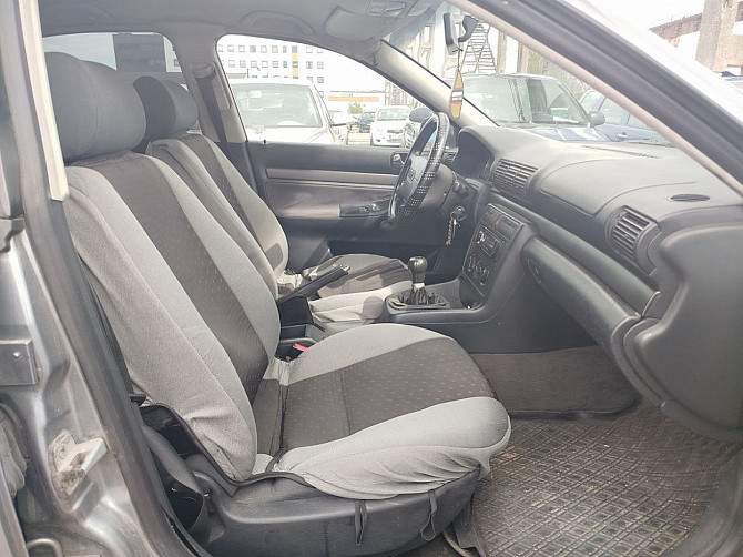 Audi A4 Comfortline 1.9 TDI 66kW Таллин - изображение 6