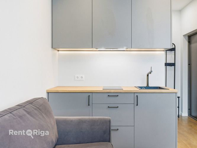 Studio tipa dzīvoklis ar dizainu, kas pārdomāts līdz pēdējai detaļai un komfortu, kas Rīga - foto 14