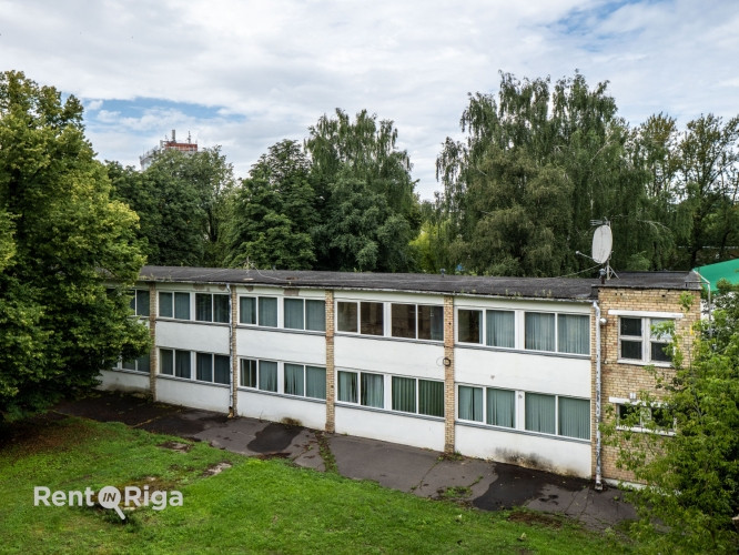 Ēka lieliskā atrašanās vietā, starp vairākām augstskolām!  Ideālais pielietojums stuudentu Rīga - foto 2