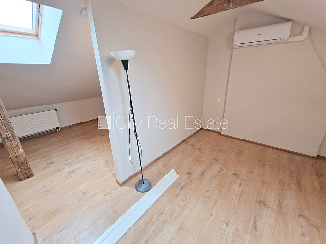 Pagalma ēka, renovēta māja, slēgts pagalms, ieeja no ielas un pagalma, mansards, ir lifts, Rīga - foto 12