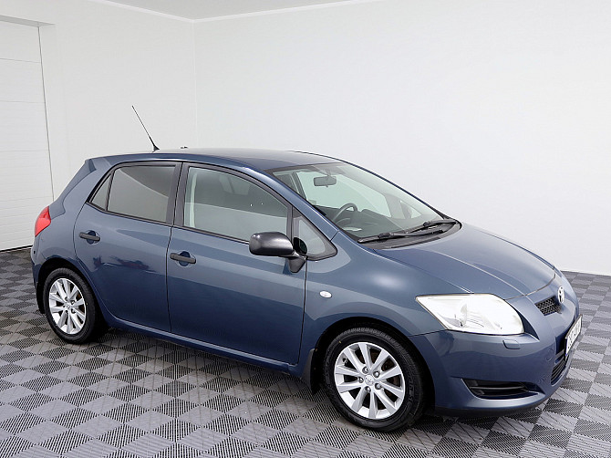 Toyota Auris Linea Sol A-C 1.4 71kW Таллин - изображение 1