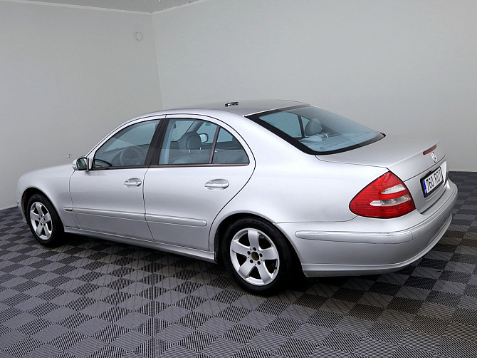 Mercedes-Benz E 200 Avantgarde ATM 1.8 120kW Tallina - foto 4