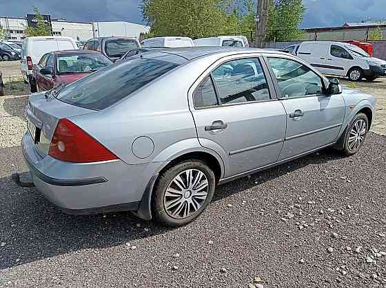 Ford Mondeo Comfort 1.8 81kW Tallina