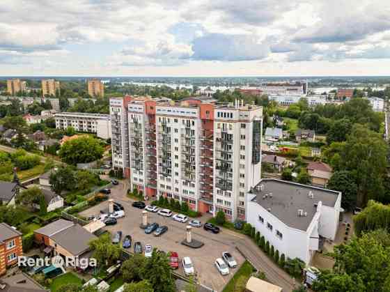 Продается просторная 5-комнатная квартира у ТЦ Dole!  В продаже  великолепная Rīga
