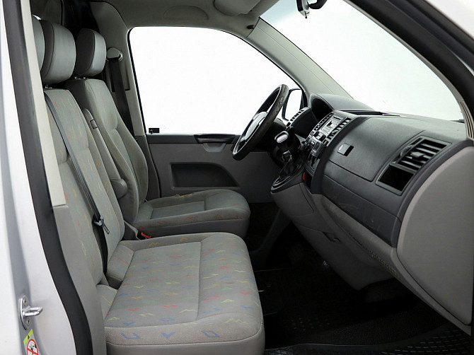 Volkswagen Transporter Kasten Long Comfortline ATM 2.5 TDI 96kW Таллин - изображение 6
