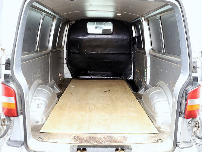 Volkswagen Transporter Kasten Long Comfortline ATM 2.5 TDI 96kW Таллин - изображение 8