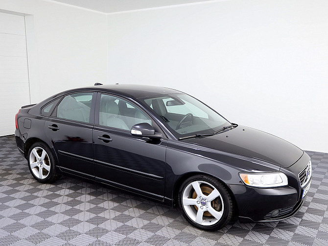 Volvo S40 Summum Facelift ATM 2.0 D4 130kW Tallina - foto 1