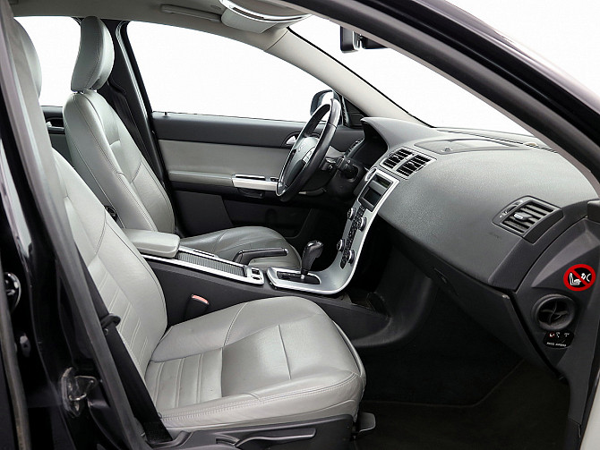 Volvo S40 Summum Facelift ATM 2.0 D4 130kW Tallina - foto 6