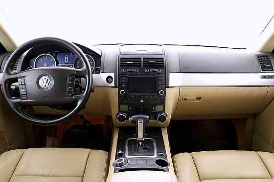 Volkswagen Touareg Highline Facelift ATM 3.0 TDI 165kW Tallina